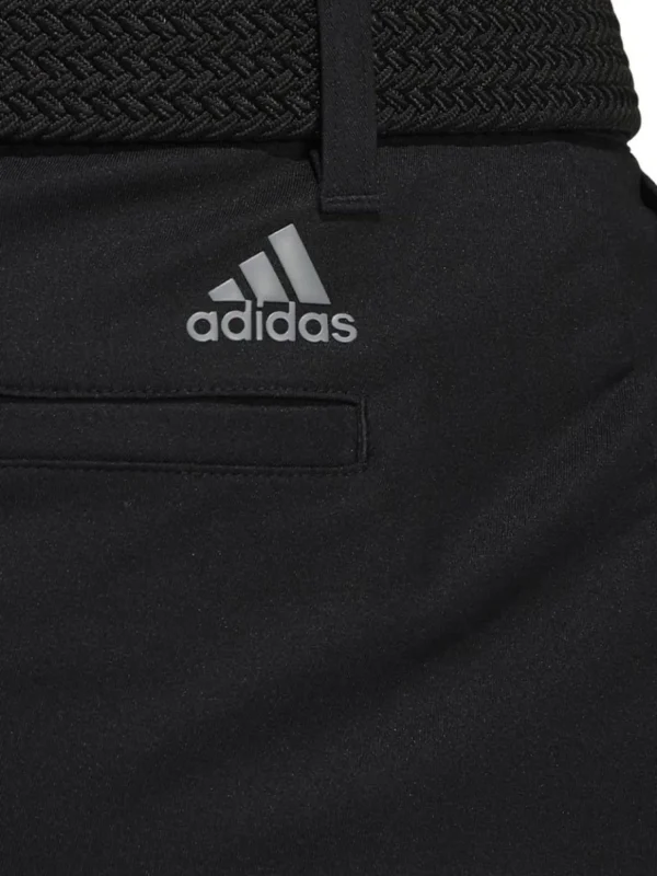 Men Adidas Pants< Ultimate365 Tapered Pants - Black