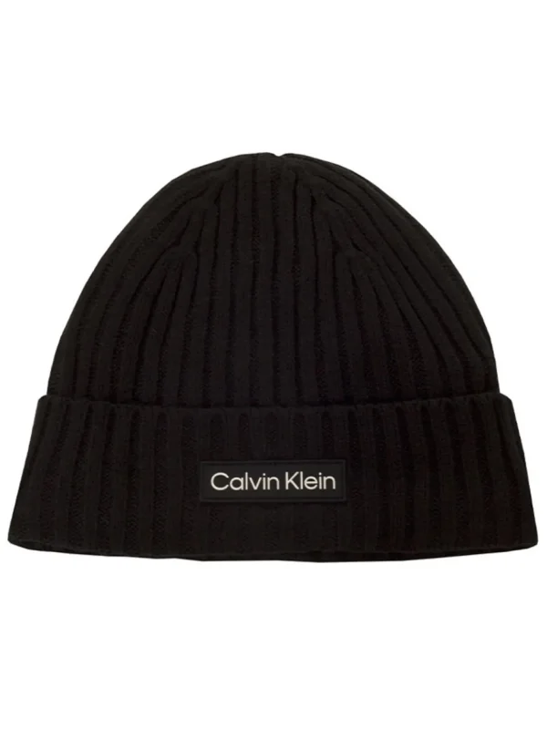 Calvin Klein Beanies & Mitts< Chunky Knit Badge Beanie